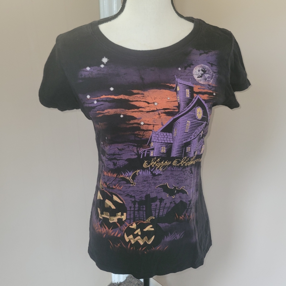 🚫SOLD! NOT AVAILABLE! Halloween Graphic Black and Purple Women's Top